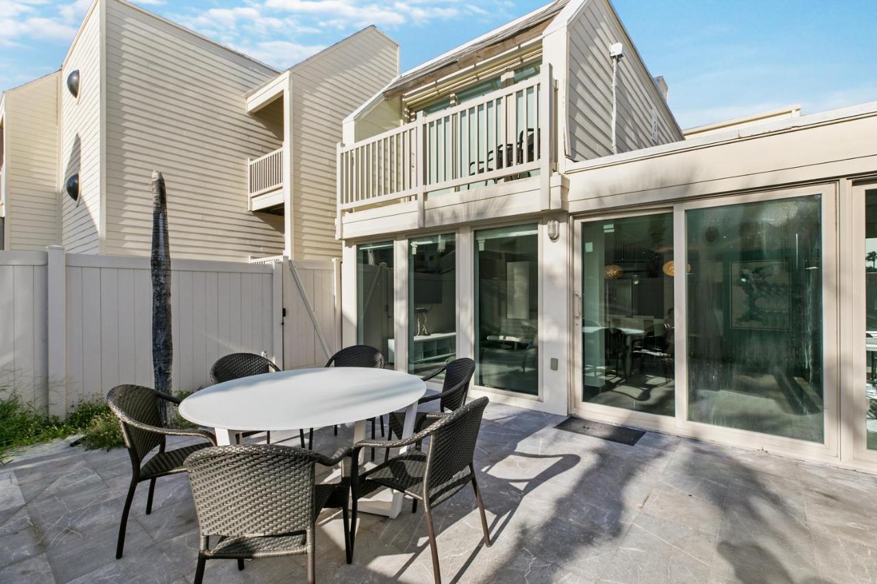 Upscale Modern Villa Private W Terrace In Bahia Mar Beachfront Resort, Heated Pool! جنوب جزيرة بادري المظهر الخارجي الصورة
