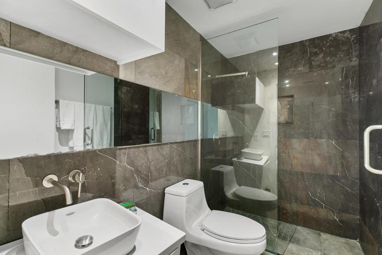Upscale Modern Villa Private W Terrace In Bahia Mar Beachfront Resort, Heated Pool! جنوب جزيرة بادري المظهر الخارجي الصورة